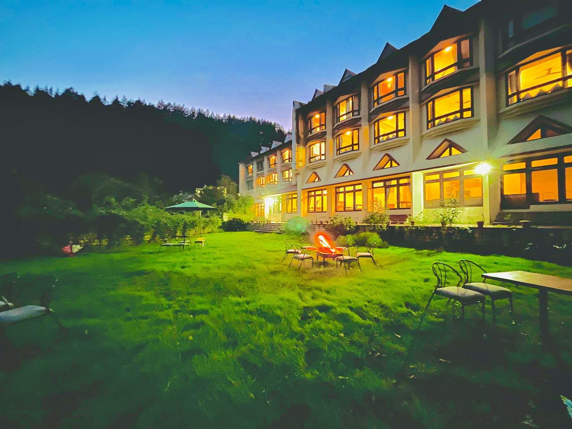 Ramayan Resort, In City Centre Manali By Ramanand Sagar Exterior photo